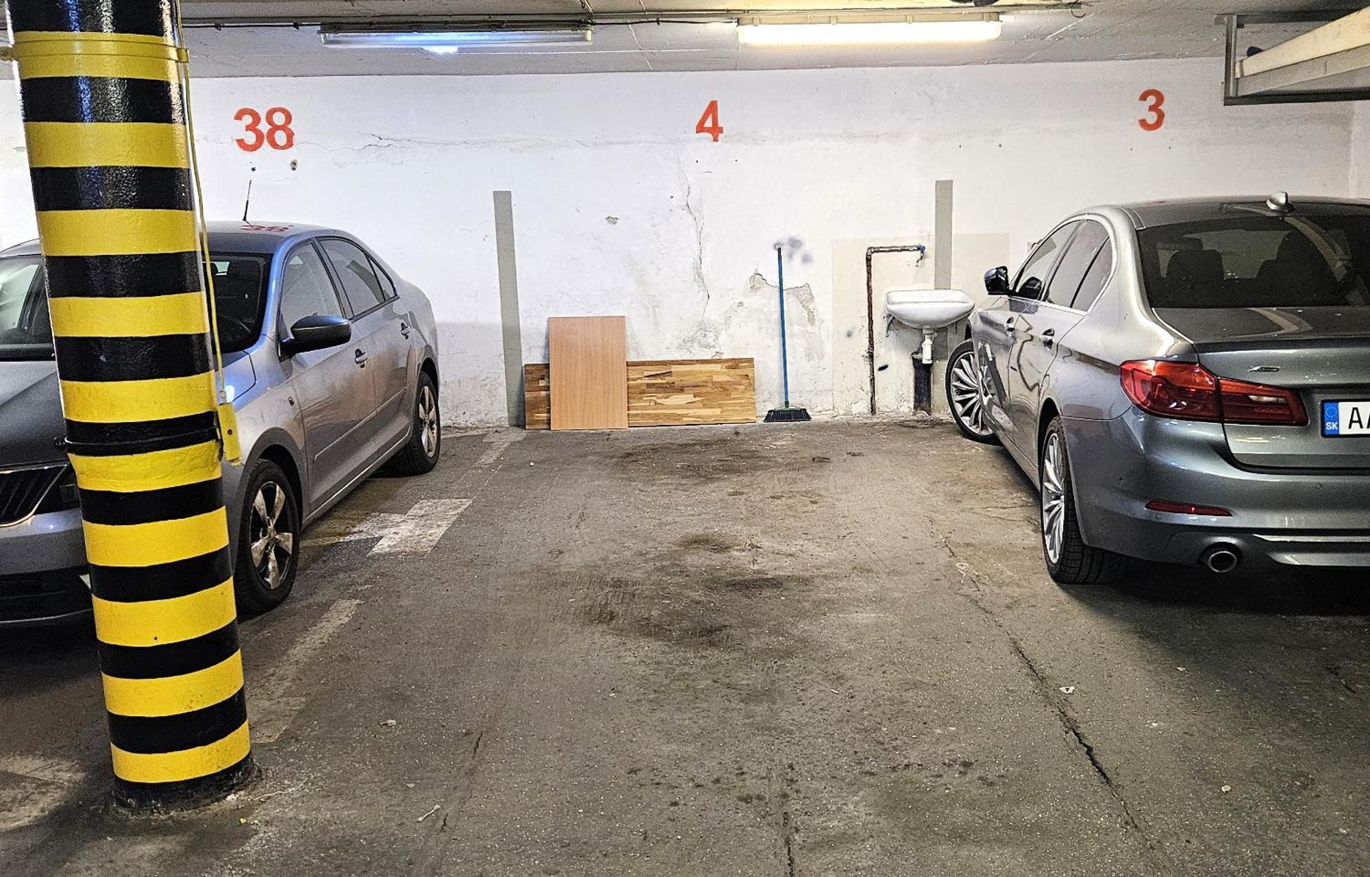 Panorama View Design Apt In Old Town - Free Parking Bratislava Bagian luar foto