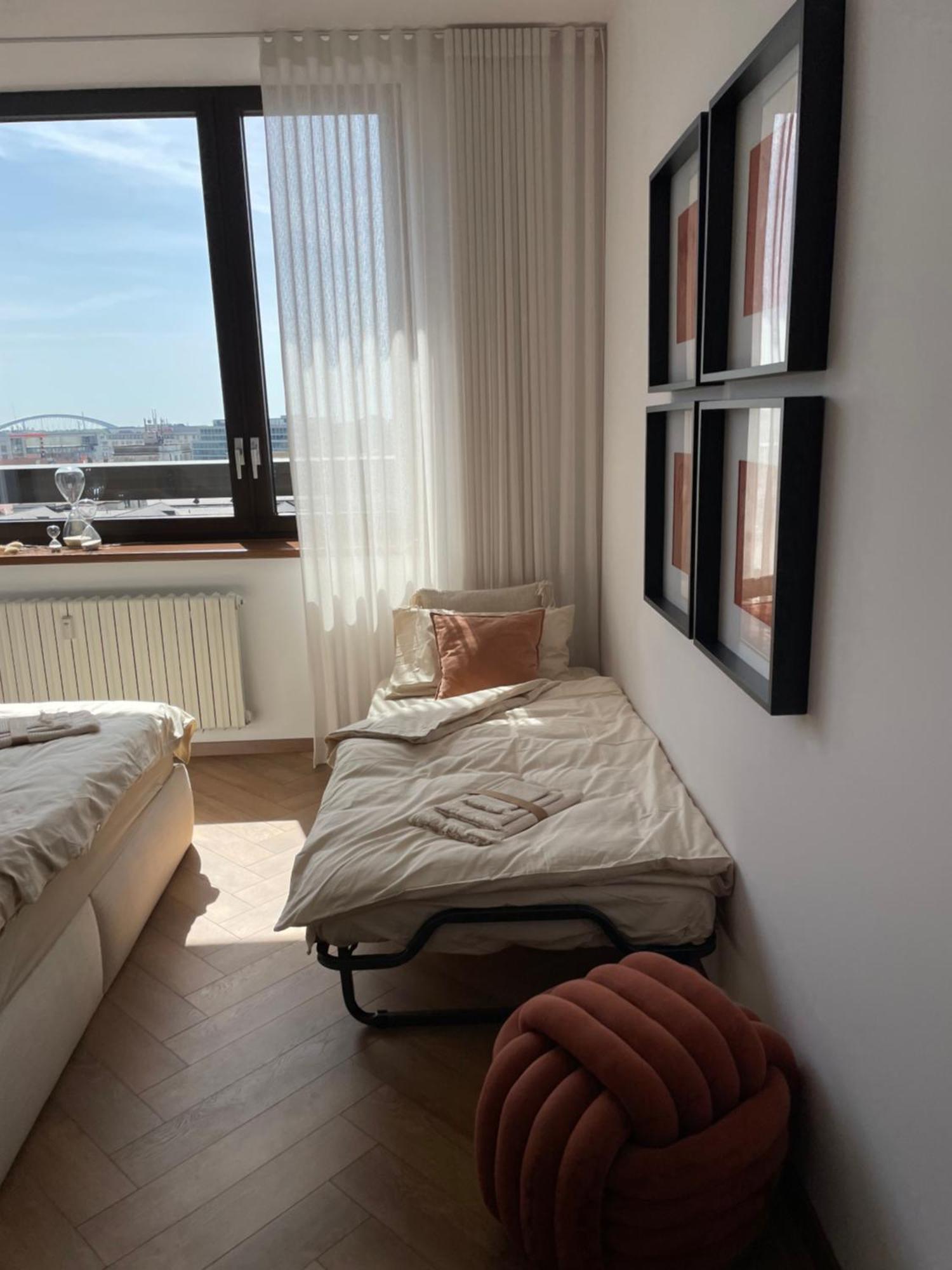 Panorama View Design Apt In Old Town - Free Parking Bratislava Bagian luar foto