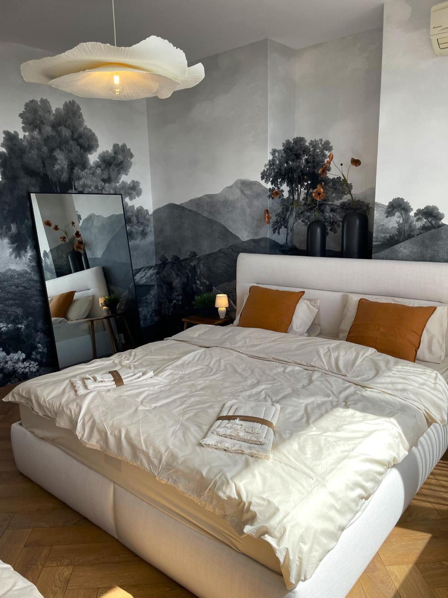 Panorama View Design Apt In Old Town - Free Parking Bratislava Bagian luar foto